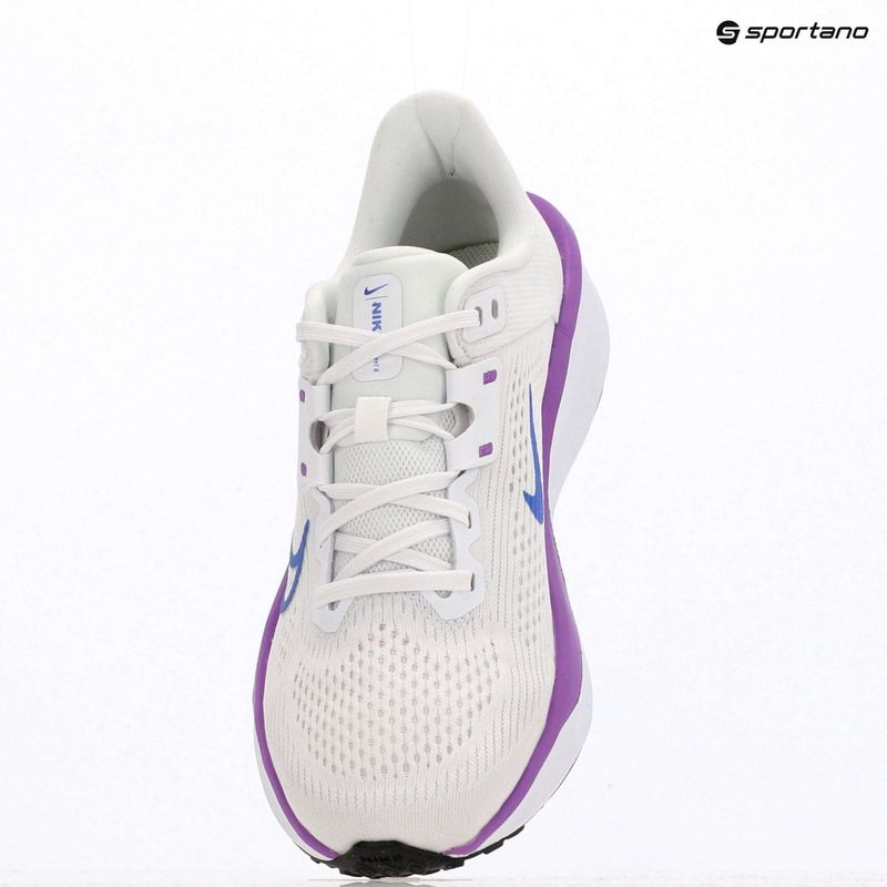 Női futócipő Nike Quest 6 white/black/bright violet/sapphire 12