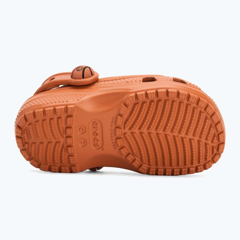 Crocs Classic Basketball Clog Toddler sienna flip-flopok 5