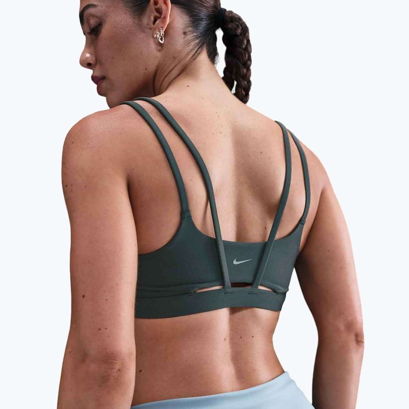 Sportmelltartó Nike Zenvy Strappy seaweed/white 4