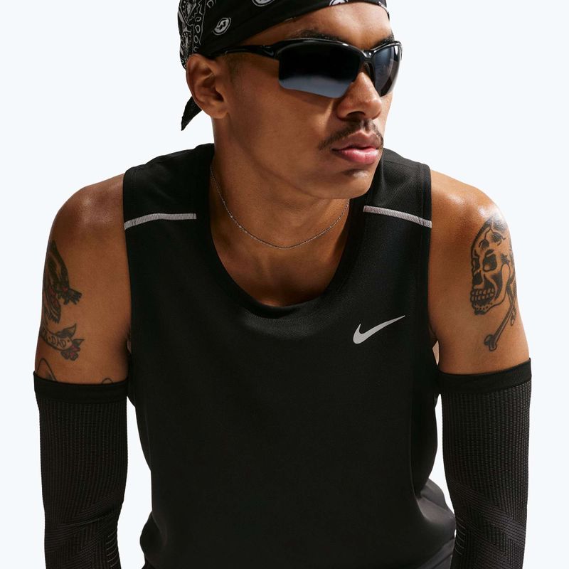 Férfi futópóló Nike Miler Dri-Fit black 6