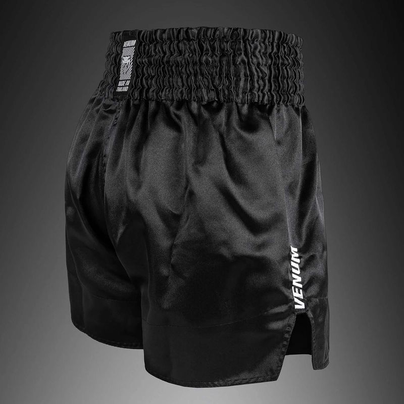 Férfi edzőshort Venum Classic Evo Muay Thai black/white 4