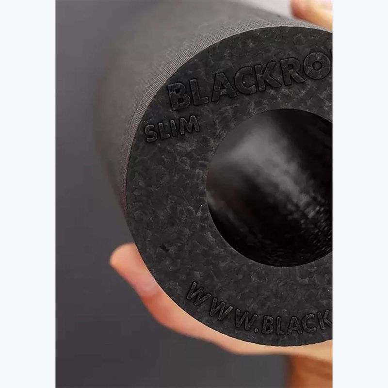 BLACKROLL Vékony fekete masszázshenger 2