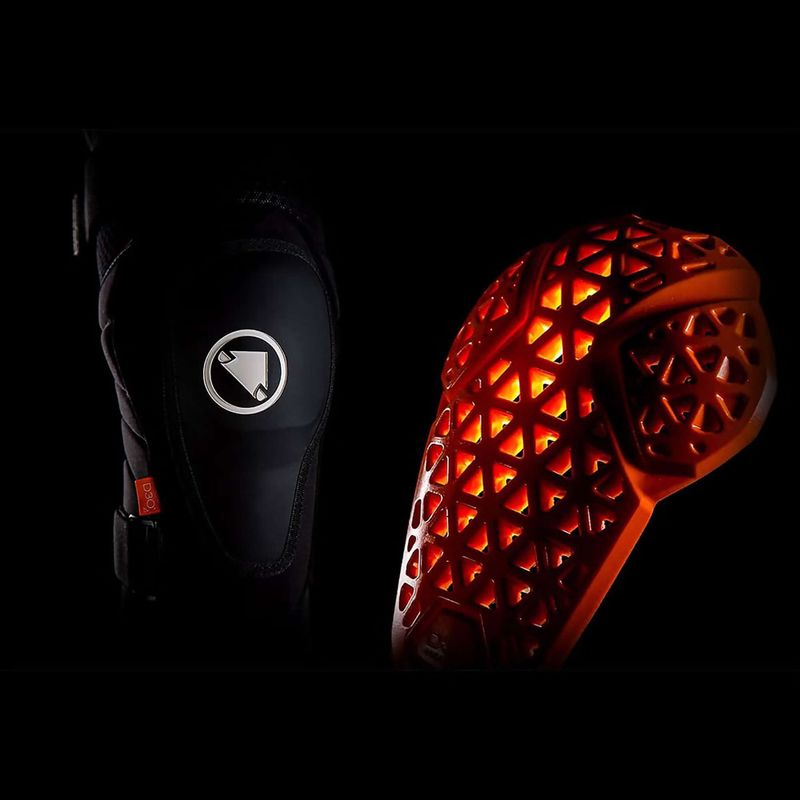 Kerékpáros térdvédő Endura MT500 Hard Shell Knee Pad black 3