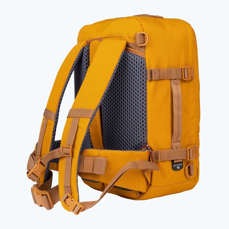 Utazó hátizsák CabinZero Classic Pro 32 l orange chill 4