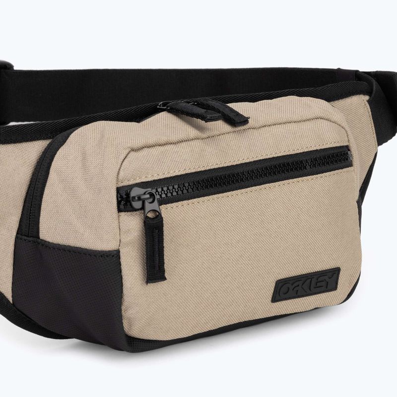 Oakley Transit Belt 2 l-es kavicsos vesetáska 3