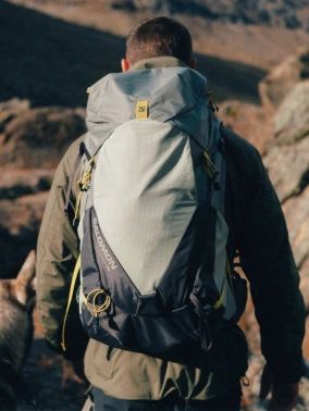 Trekking és túrázó hátizsákok